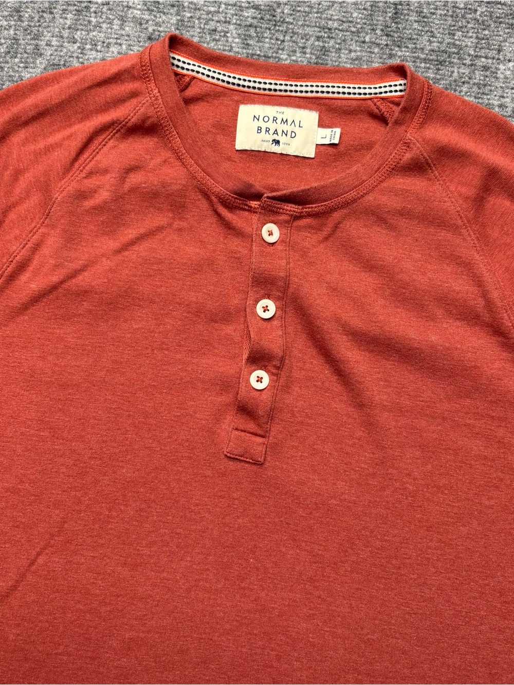 The Normal Brand Shirt Mens Large Red Long Sleeve Henley Stretch Jersey Casual